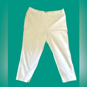 White Stag Women White Flat Front Elastic Waist Straight Chino Pant Sz 16P-18P